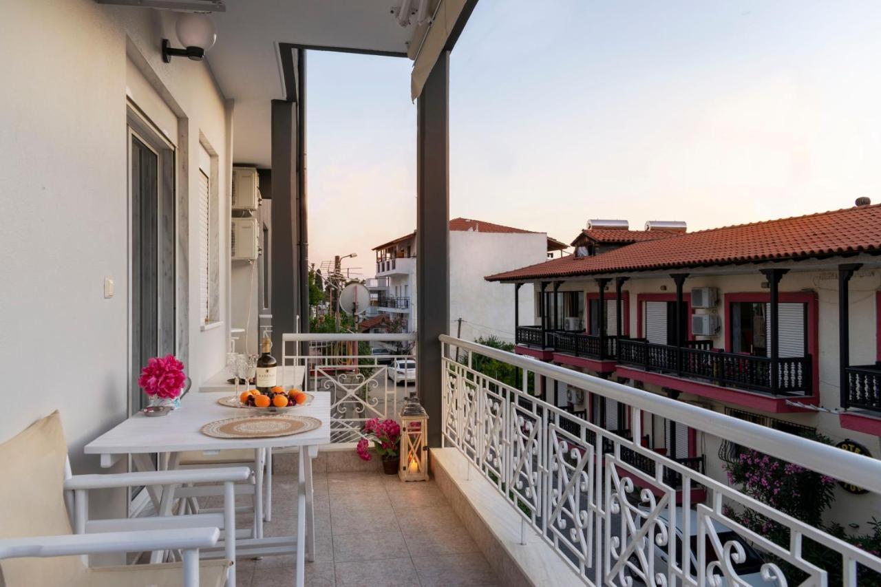Family Inn Apartments&Suites Neos Marmaras Exterior photo